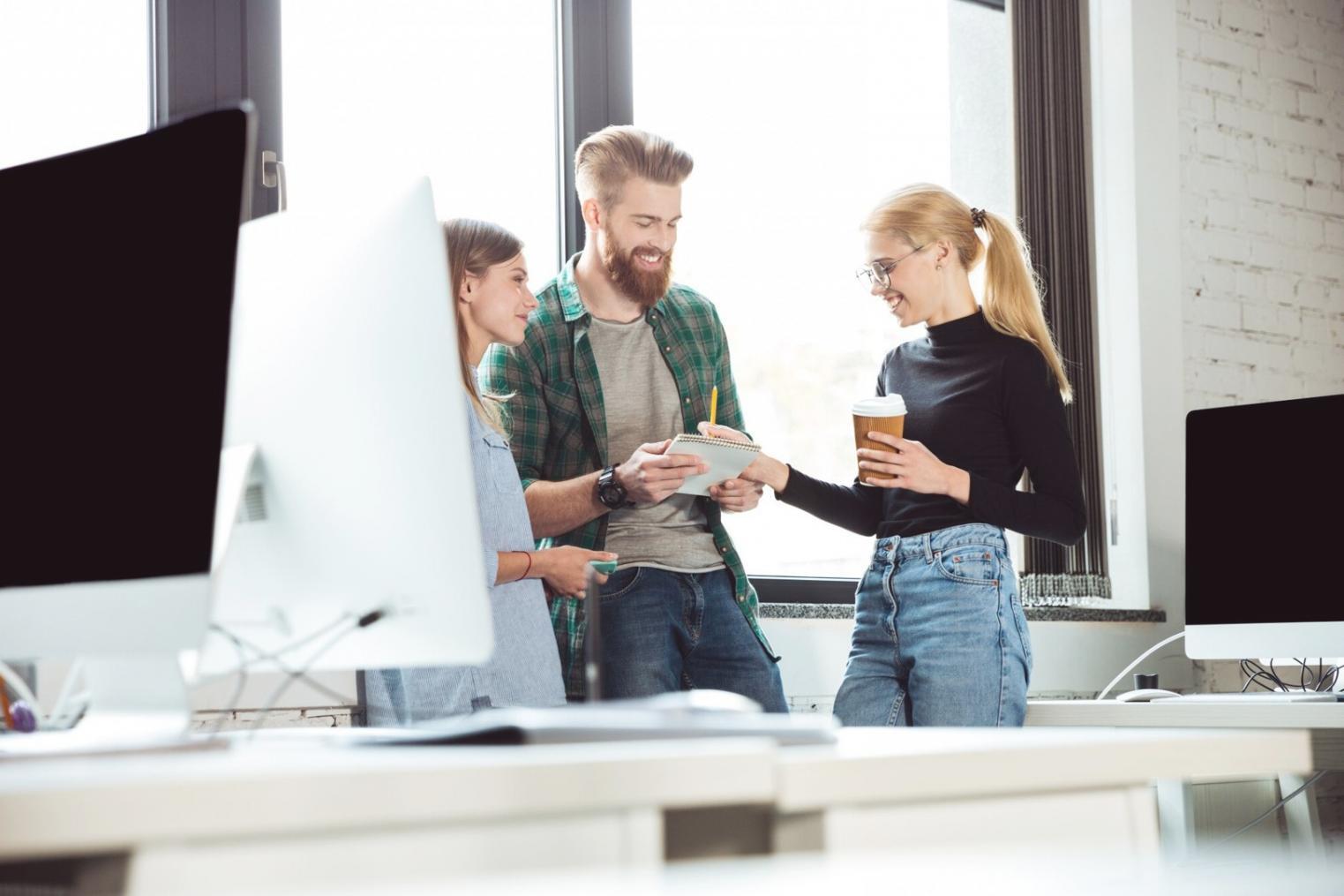 Moderne Finanzberatung mit digitalen Tools und persönlicher Betreuung